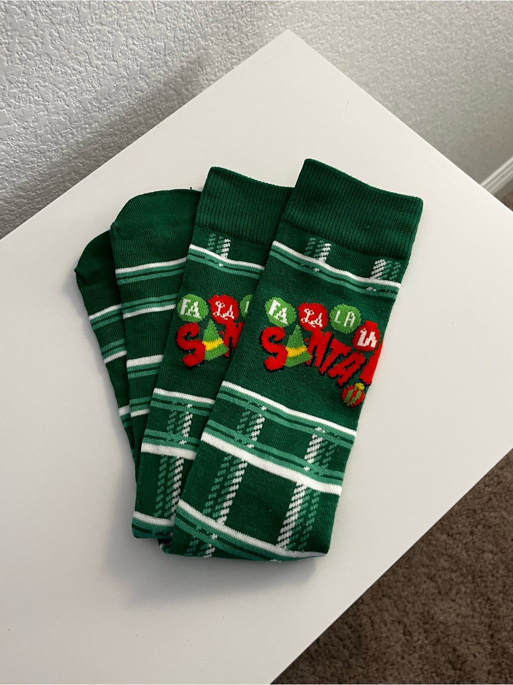 Green Holiday 'Santa' Crew Socks - Festive Men's Socks